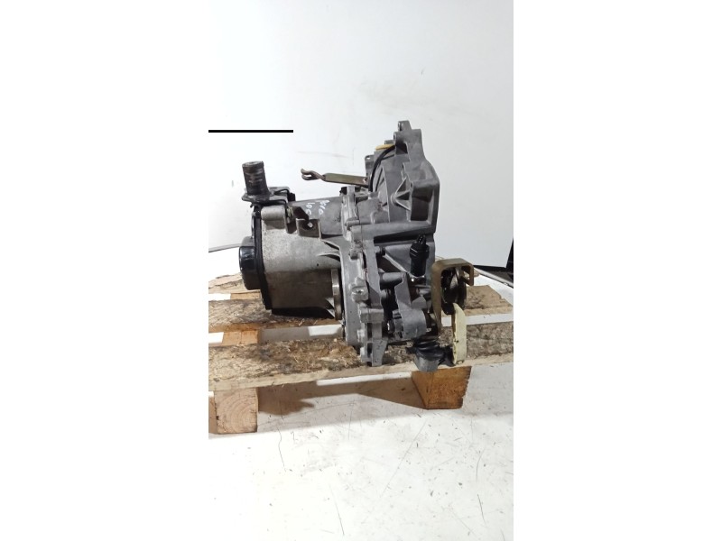 Recambio de caja cambios para volkswagen polo iii (6n1) 50 1.0 referencia OEM IAM DKG 5v 12180741