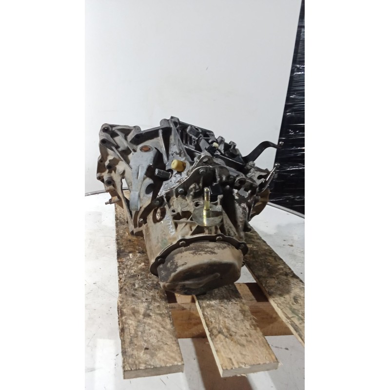 Recambio de caja cambios para peugeot partner monospace (5_, g_) 1.9 d referencia OEM IAM 20TE20 5v 1864441