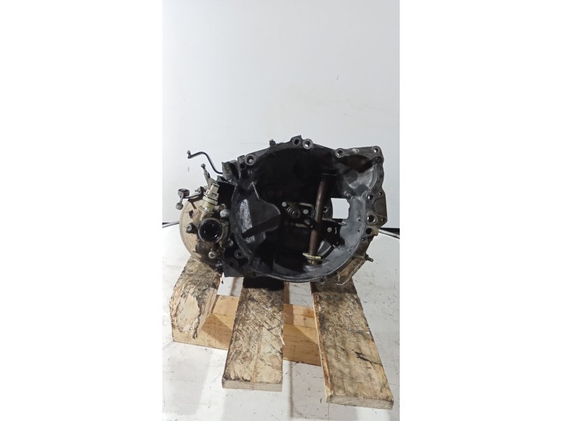 Recambio de caja cambios para peugeot partner monospace (5_, g_) 1.9 d referencia OEM IAM 20TE20 5v 1864441
