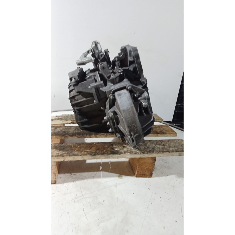 Recambio de caja cambios para opel zafira / zafira family b (a05) 1.9 cdti (m75) referencia OEM IAM M32013D1 6v 3650IA1732316Y0