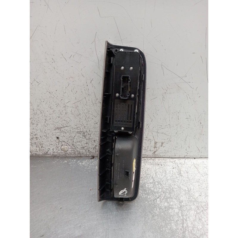 Recambio de mando elevalunas delantero izquierdo para volvo v50 (545) 2.0 d referencia OEM IAM 30710787 5P 8663817 03451100