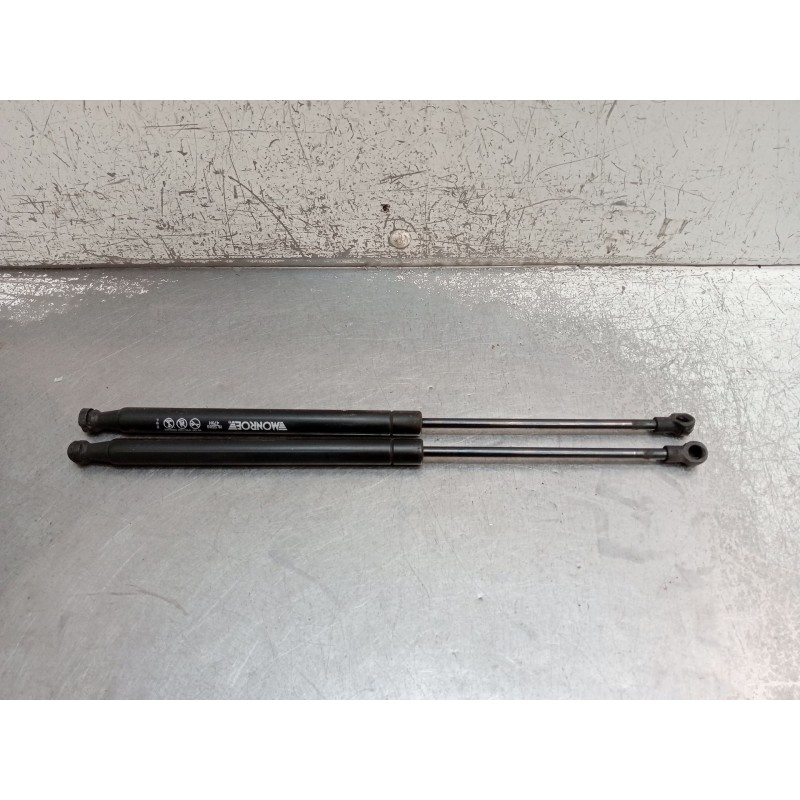 Recambio de amortiguadores maletero / porton para volvo v50 (545) 2.0 d referencia OEM IAM ML5500470N  