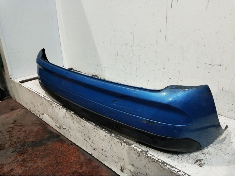 Recambio de paragolpes trasero para renault clio ii (bb_, cb_) 1.2 (bb0a, bb0f, bb10, bb1k, bb28, bb2d, bb2h, cb0a,... referenci