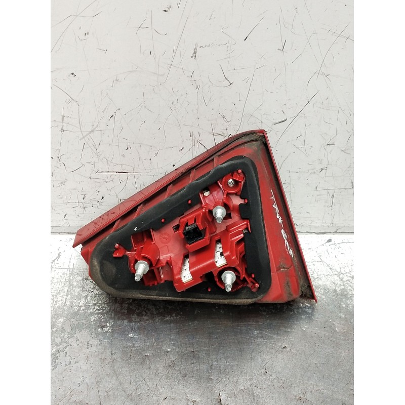 Recambio de piloto trasero derecho interior para audi a5 sportback (8t) 3.0 tdi (150kw) referencia OEM IAM 8T0945094C AU484PAT2 