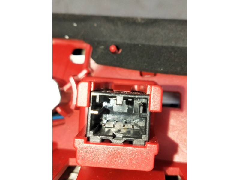 Recambio de piloto trasero izquierdo interior para audi a5 sportback (8t) 3.0 tdi (150kw) referencia OEM IAM 8T0945093C AU484PAT