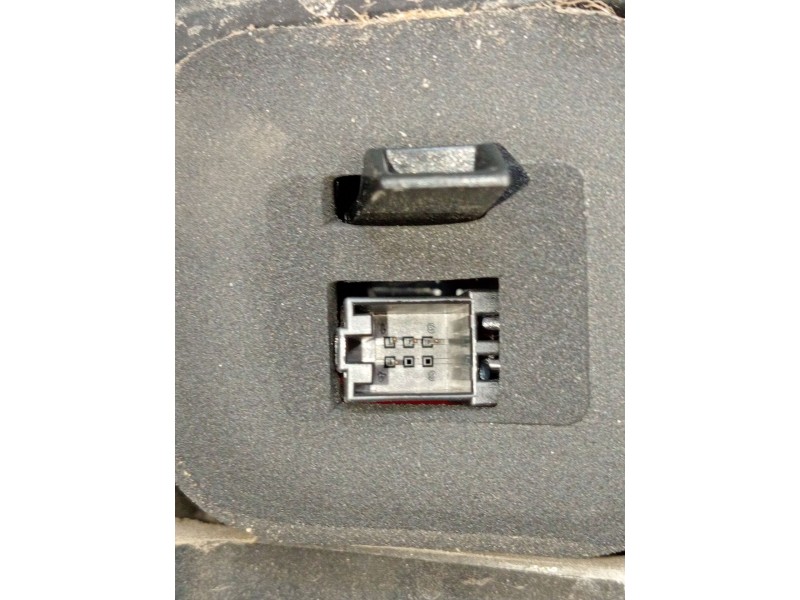 Recambio de piloto trasero izquierdo para audi q5 (fyb, fyg) 2.0 tdi quattro referencia OEM IAM 80A945093  