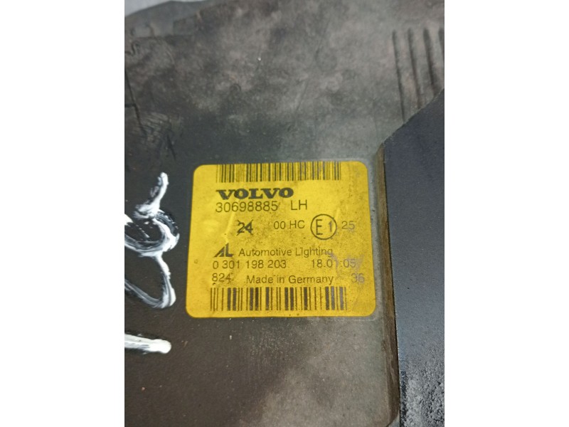 Recambio de faro izquierdo para volvo v50 (545) 2.0 d referencia OEM IAM 0301198203 30698885 