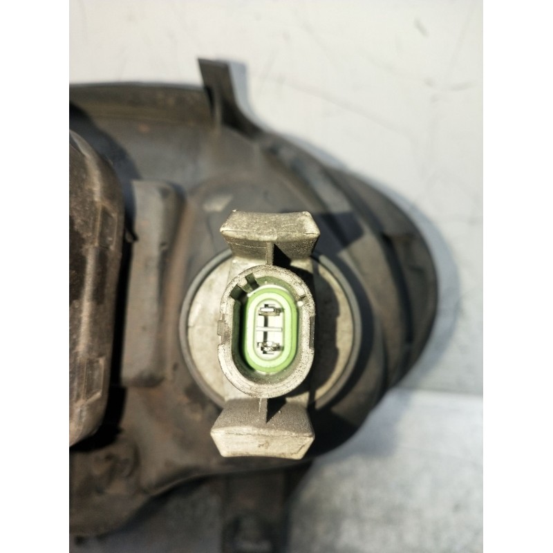 Recambio de faro derecho para renault megane i classic (la0/1_) 1.9 dti (la1u) referencia OEM IAM 7701047095  