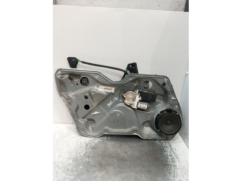 Recambio de elevalunas delantero izquierdo para seat leon (1m1) 1.9 tdi referencia OEM IAM 105526301 1C1959801A 5P