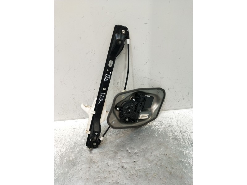 Recambio de elevalunas trasero derecho para volkswagen golf v (1k1) 1.9 tdi referencia OEM IAM 1K4839401E 1K0959703K 5P