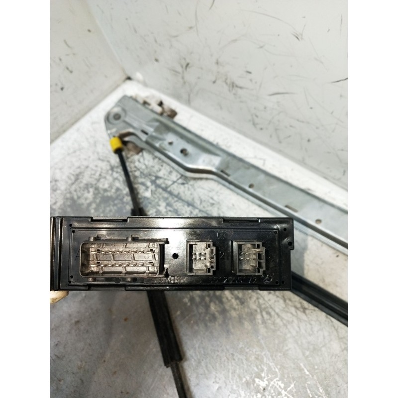 Recambio de elevalunas delantero izquierdo para citroën c5 i break (de_) 2.0 hdi (derhzb, derhze) referencia OEM IAM 9648484980 