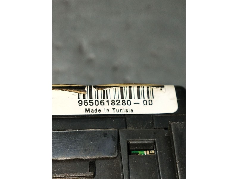 Recambio de caja reles / fusibles para citroën c5 i break (de_) 2.0 hdi (derhzb, derhze) referencia OEM IAM 9650618280  