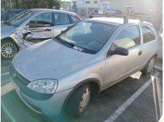 opel corsa c (x01) del año 2002
