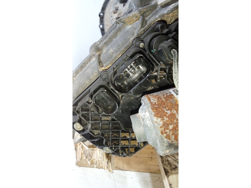 Recambio de caja cambios para jaguar f-pace referencia OEM IAM 2150425 AUTOMATICA 024162 6HP45