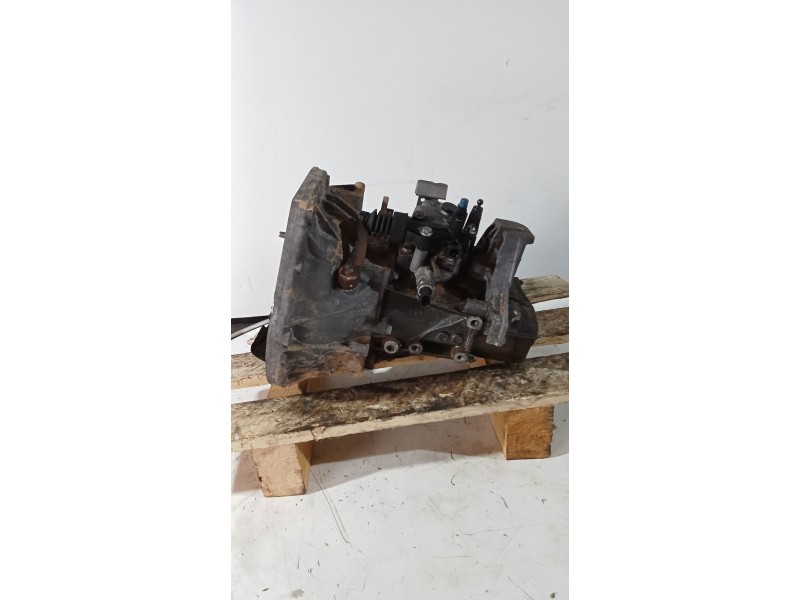 Recambio de caja cambios para fiat 500 312 1.0 hybrid referencia OEM IAM  5V 