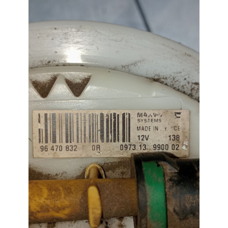 Recambio de bomba combustible para peugeot 407 (6d_) 1.6 hdi 110 (6d9hzc, 6d9hyc) referencia OEM IAM 96470832 097313990002 