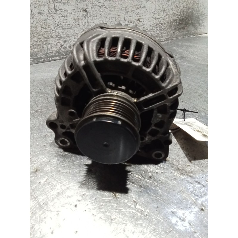 Recambio de alternador para volkswagen polo iv (9n_, 9a_) 1.4 tdi referencia OEM IAM 045903032A 120A 