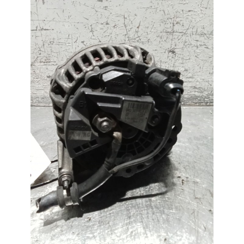 Recambio de alternador para volkswagen polo iv (9n_, 9a_) 1.4 tdi referencia OEM IAM 045903032A 120A 