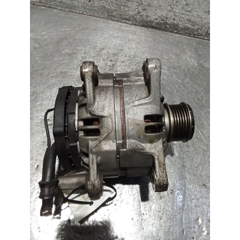 Recambio de alternador para volkswagen polo iv (9n_, 9a_) 1.4 tdi referencia OEM IAM 045903032A 120A 