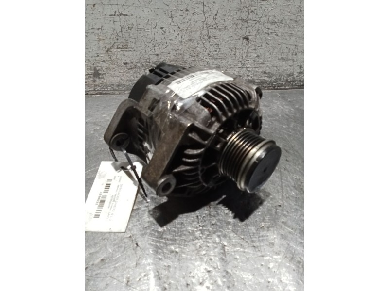 Recambio de alternador para renault megane i classic (la0/1_) 1.9 dti (la1u) referencia OEM IAM 8200064685 80A 