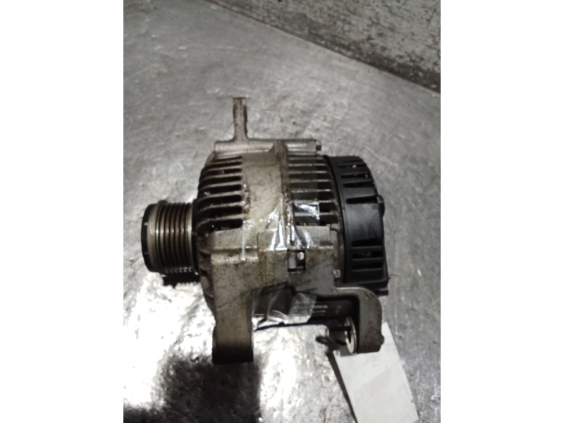 Recambio de alternador para renault megane i classic (la0/1_) 1.9 dti (la1u) referencia OEM IAM 8200064685 80A 