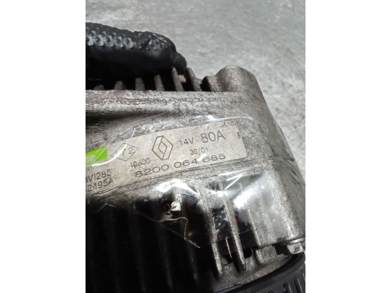 Recambio de alternador para renault megane i classic (la0/1_) 1.9 dti (la1u) referencia OEM IAM 8200064685 80A 