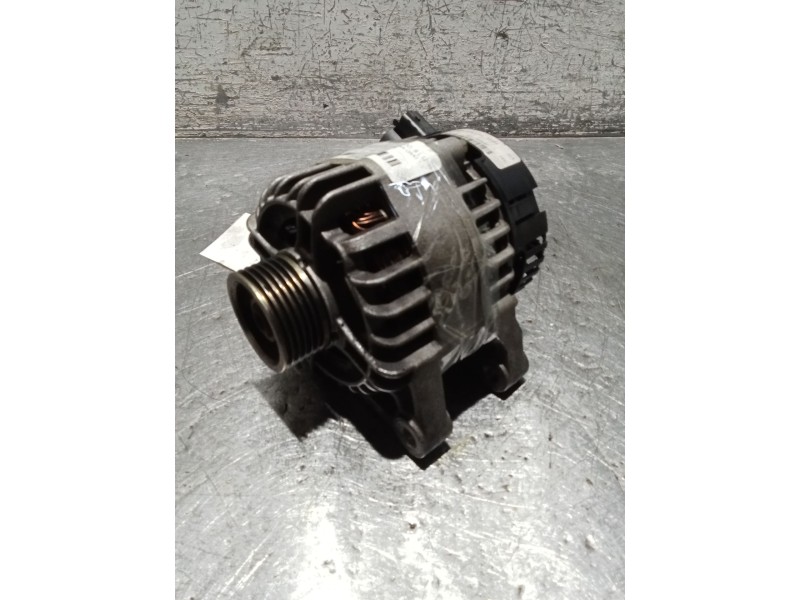 Recambio de alternador para peugeot 206 hatchback (2a/c) 1.6 16v referencia OEM IAM 9641398680 63321734 