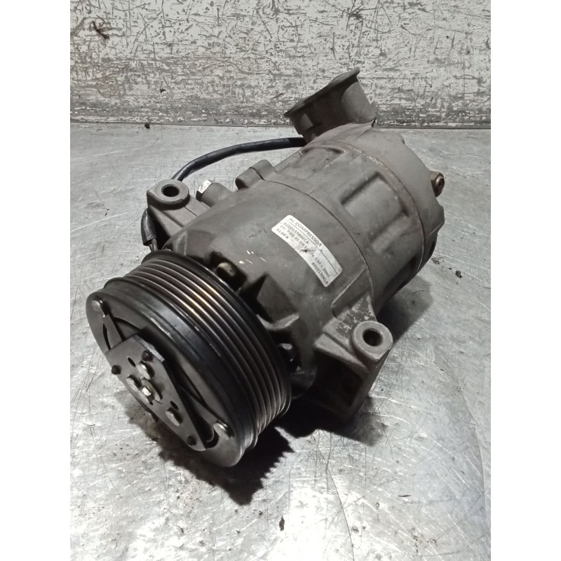 Recambio de compresor aire acondicionado para opel zafira / zafira family b (a05) 1.9 cdti (m75) referencia OEM IAM 82D0155802CA