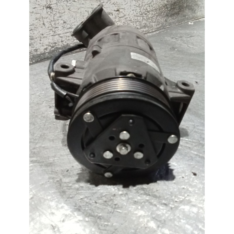 Recambio de compresor aire acondicionado para opel zafira / zafira family b (a05) 1.9 cdti (m75) referencia OEM IAM 82D0155802CA