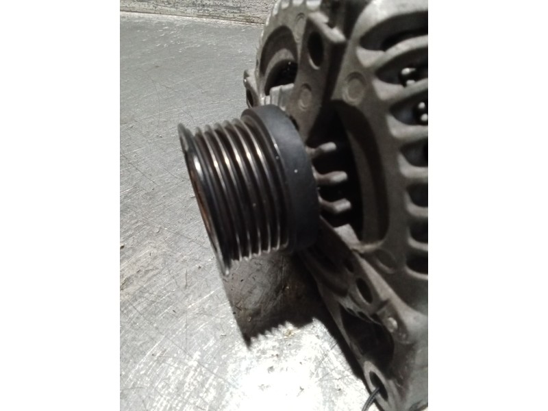 Recambio de alternador para volvo v50 (545) 2.0 d referencia OEM IAM 0210802590 150A 