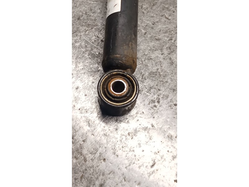 Recambio de amortiguador trasero izquierdo para audi a5 sportback (8t) 3.0 tdi (150kw) referencia OEM IAM   