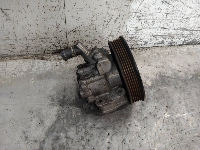 Recambio de bomba direccion para mercedes vito (w638) caja cerrada 110 cdi  (638.094) referencia OEM IAM   