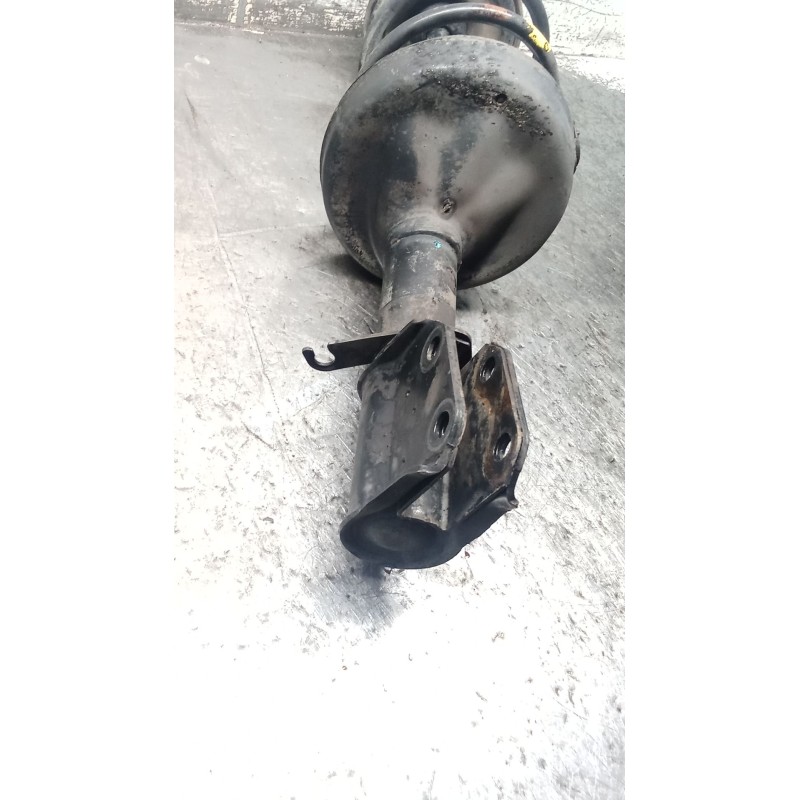 Recambio de amortiguador delantero izquierdo para renault clio ii (bb_, cb_) 1.2 (bb0a, bb0f, bb10, bb1k, bb28, bb2d, bb2h, cb0a