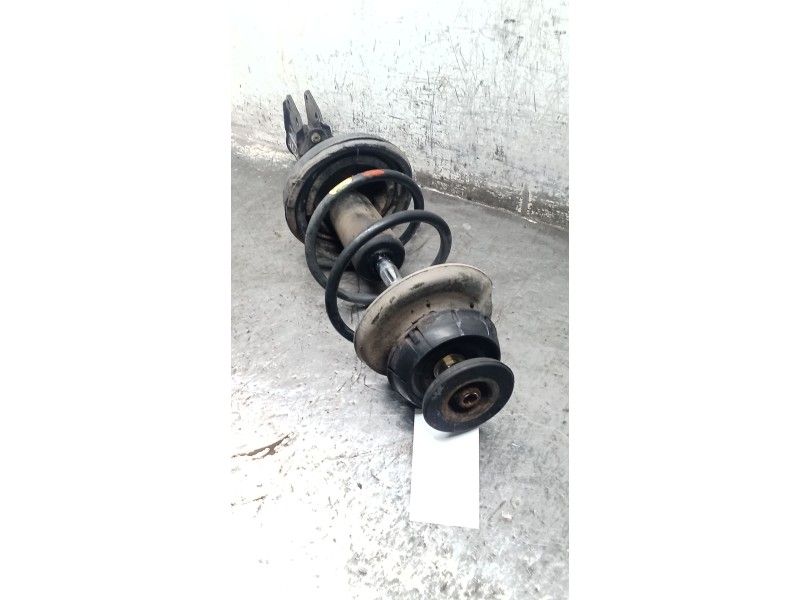 Recambio de amortiguador delantero izquierdo para renault clio ii (bb_, cb_) 1.2 (bb0a, bb0f, bb10, bb1k, bb28, bb2d, bb2h, cb0a