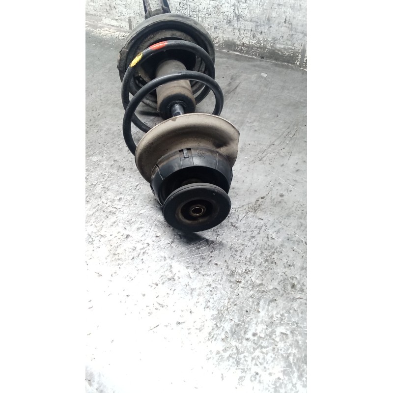 Recambio de amortiguador delantero derecho para renault clio ii (bb_, cb_) 1.2 (bb0a, bb0f, bb10, bb1k, bb28, bb2d, bb2h, cb0a,.