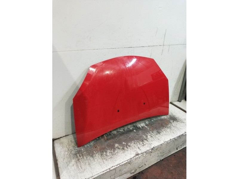 Recambio de capot para dacia sandero 1.2 16v referencia OEM IAM   