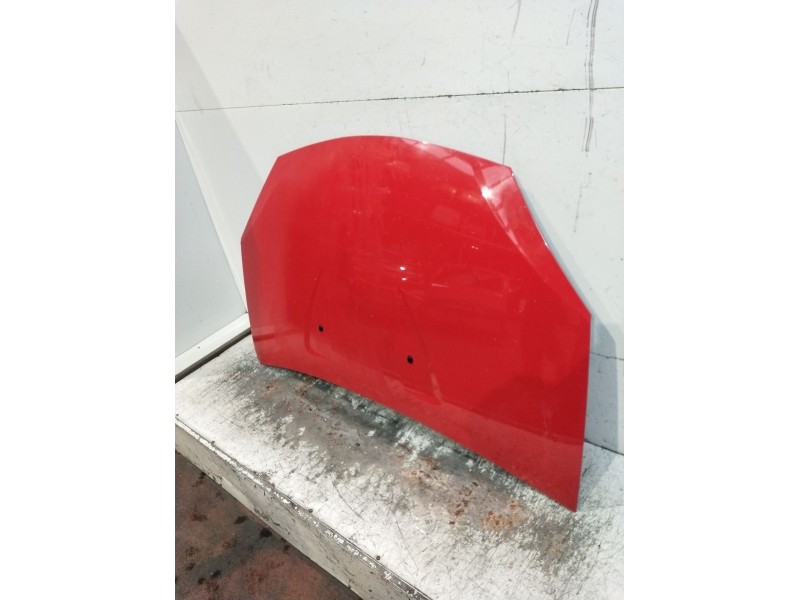 Recambio de capot para dacia sandero 1.2 16v referencia OEM IAM   