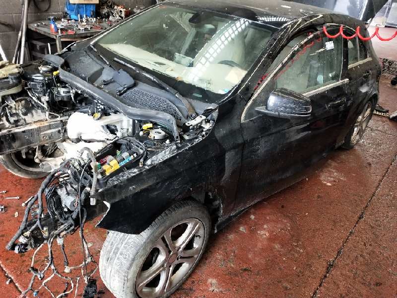 mercedes clase a (w176) del año 2014