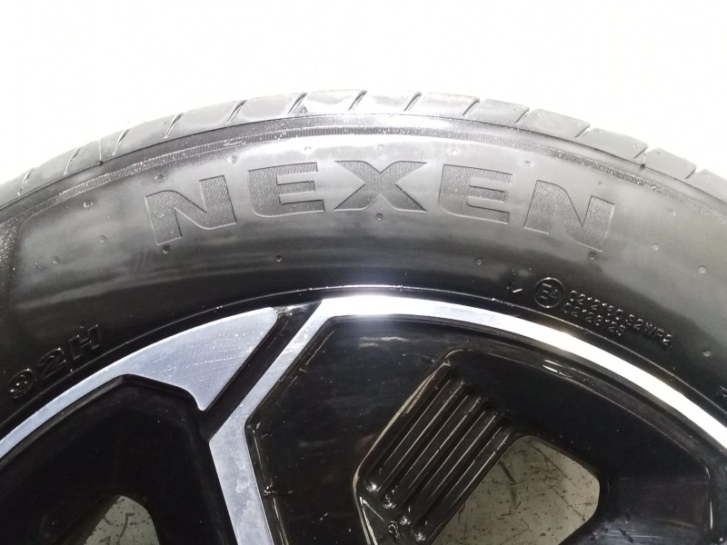 Recambio de juego llantas para kia niro ii (sg2) 1.6 gdi hybrid referencia OEM IAM 205/60 R16 92H UNA LLANTA EN MAL ESTADO VER F