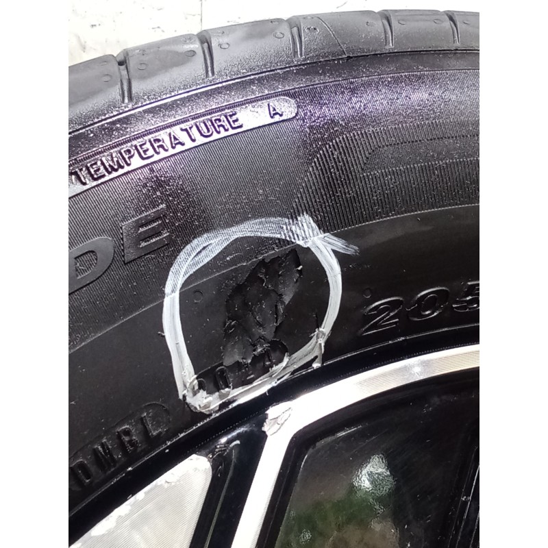 Recambio de juego llantas para kia niro ii (sg2) 1.6 gdi hybrid referencia OEM IAM 205/60 R16 92H UNA LLANTA EN MAL ESTADO VER F