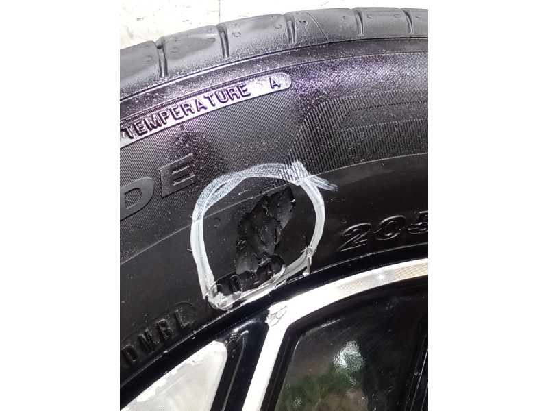 Recambio de juego llantas para kia niro ii (sg2) 1.6 gdi hybrid referencia OEM IAM 205/60 R16 92H UNA LLANTA EN MAL ESTADO VER F