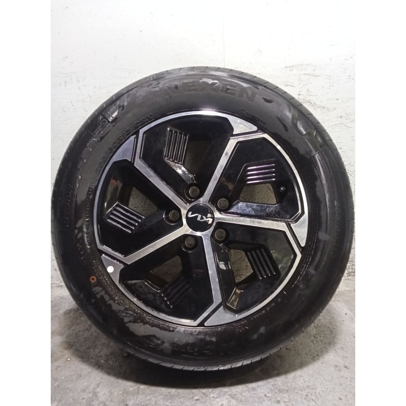 Recambio de juego llantas para kia niro ii (sg2) 1.6 gdi hybrid referencia OEM IAM 205/60 R16 92H UNA LLANTA EN MAL ESTADO VER F