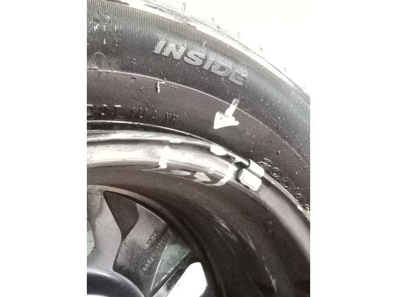 Recambio de juego llantas para kia niro ii (sg2) 1.6 gdi hybrid referencia OEM IAM 205/60 R16 92H UNA LLANTA EN MAL ESTADO VER F