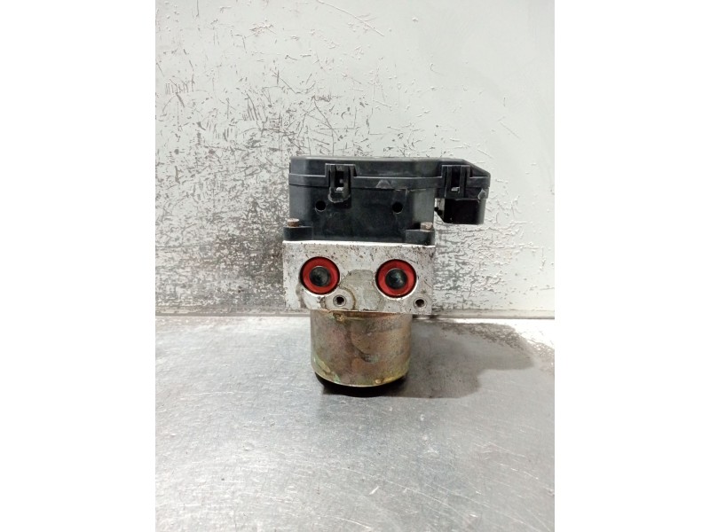 Recambio de abs para hyundai trajet (fo) 2.0 referencia OEM IAM 589103A100 AC04600114 