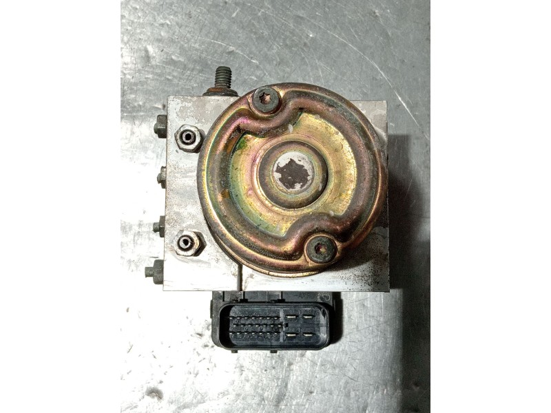 Recambio de abs para hyundai trajet (fo) 2.0 referencia OEM IAM 589103A100 AC04600114 