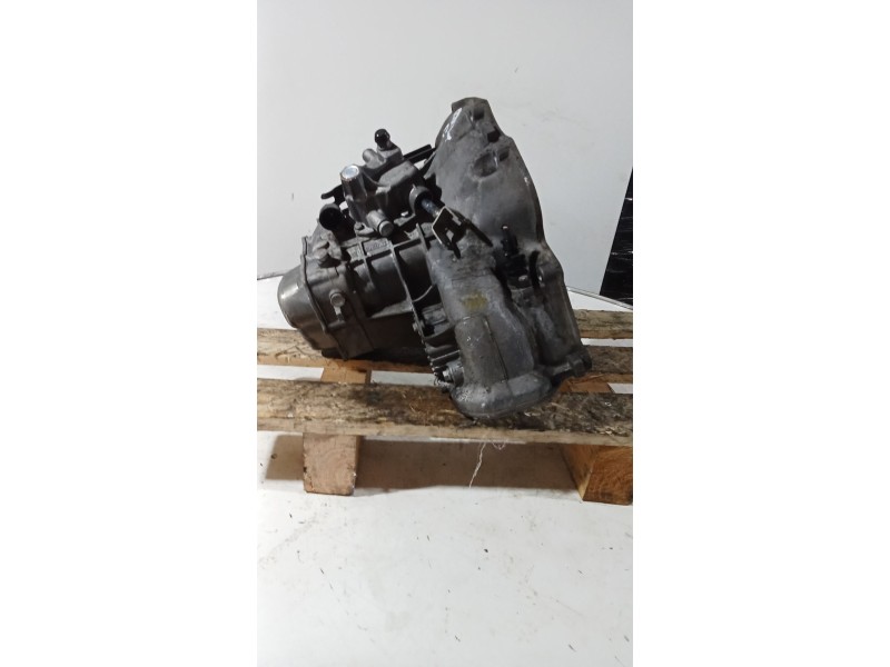 Recambio de caja cambios para opel corsa b (s93) 1.7 d (f08, f68, m68) referencia OEM IAM F13W355 5v 00189
