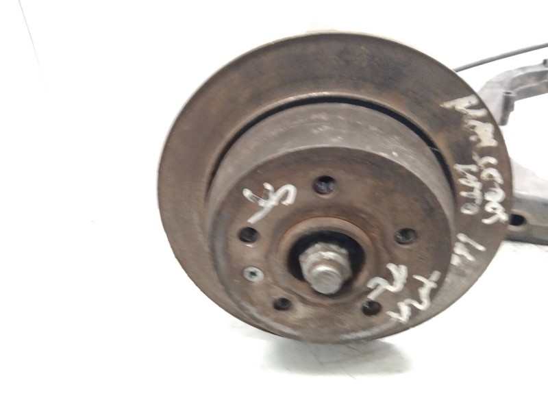 Recambio de mangueta trasera derecha para mercedes vito (w638) caja cerrada 110 cdi  (638.094) referencia OEM IAM 6383503505  