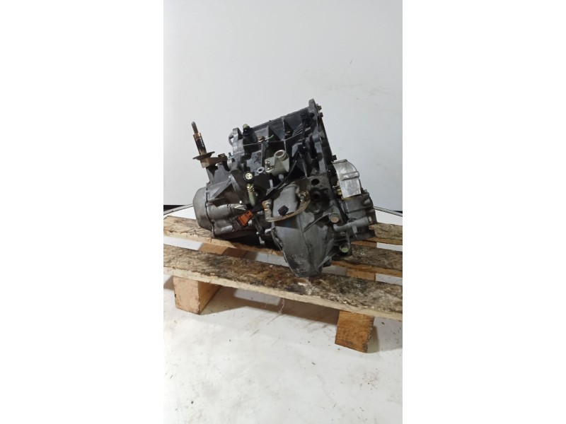 Recambio de caja cambios para citroën xantia (x1_, x2_) 1.9 turbo d referencia OEM IAM 20TA59 5v 9568756B