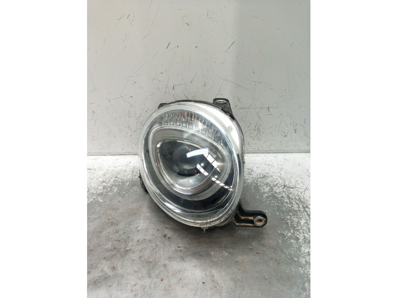 Recambio de faro derecho para fiat 500 312 1.0 hybrid referencia OEM IAM   