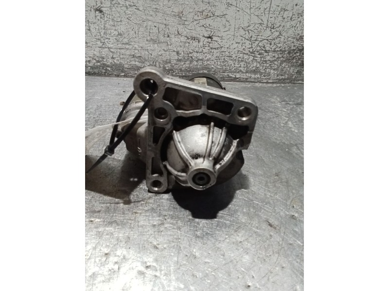 Recambio de motor arranque para renault megane i classic (la0/1_) 1.9 dti (la1u) referencia OEM IAM 8200143045  